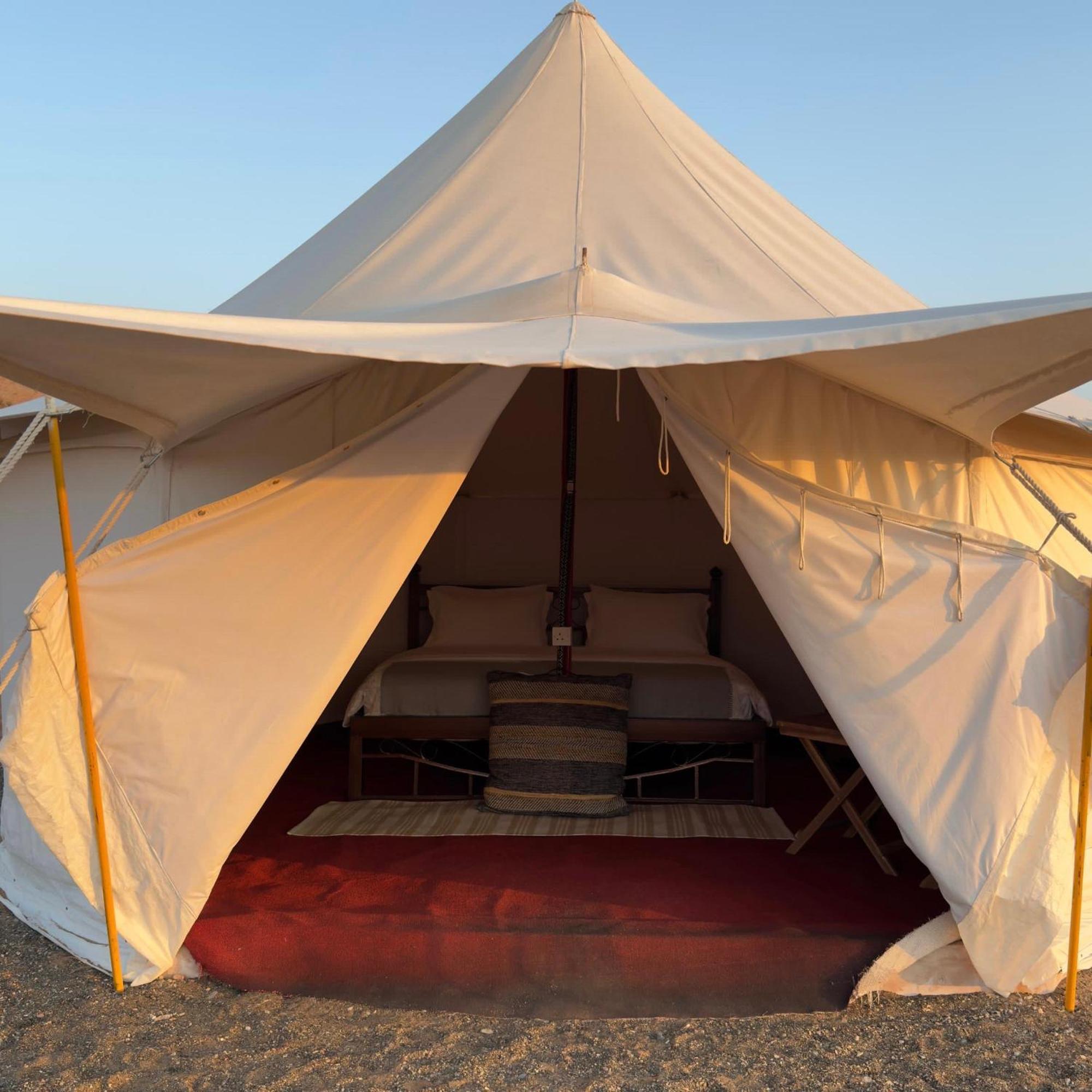 Desert Waves Camp Badīyah Exteriör bild